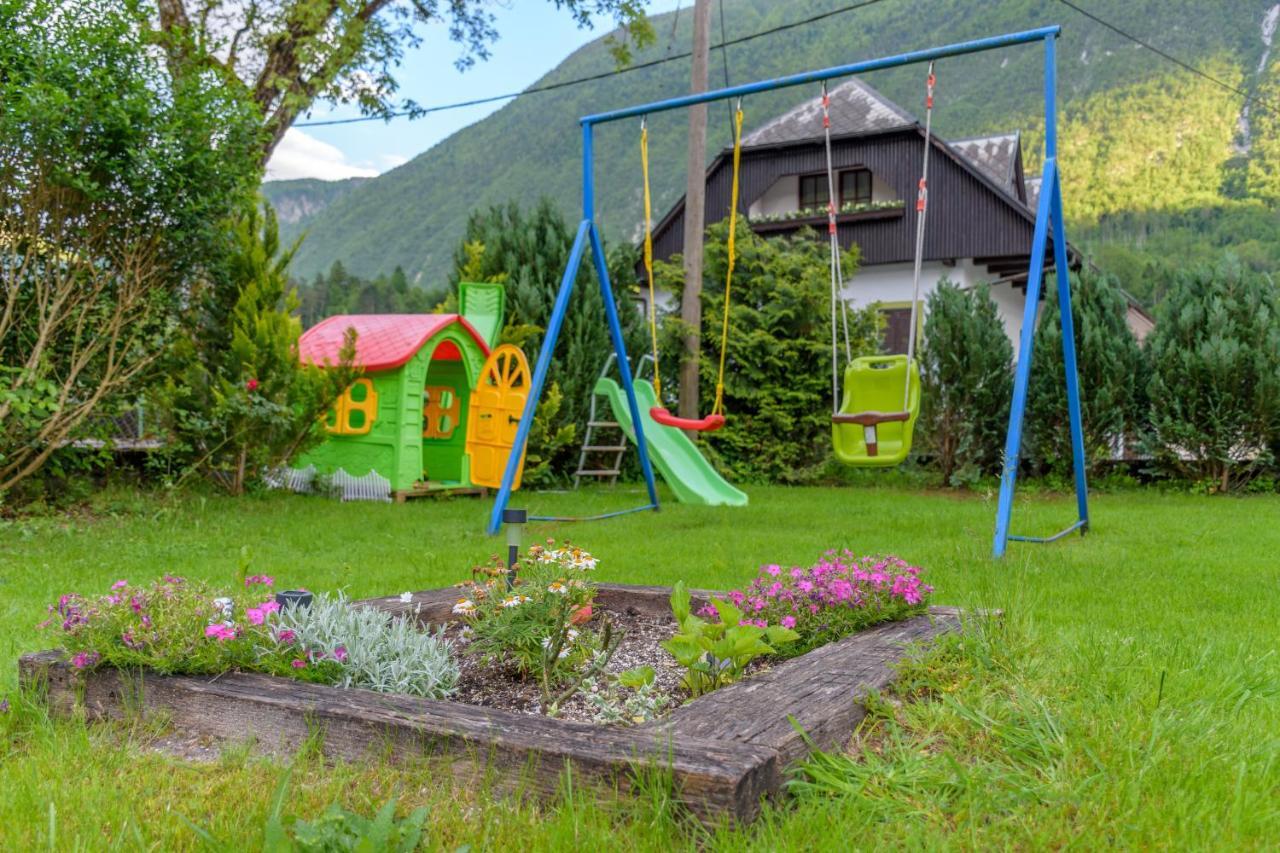 Apartmaji Slatenik Bovec Exterior foto